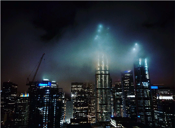 Prcgibson I Live For My City In The Clouds - Skyscraper (600x600), Png Download