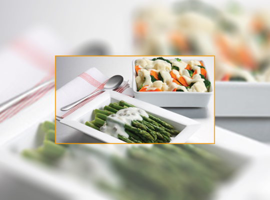 Brocolli, Carrots & Cauliflower With Cheese Sauce - Broccoli (540x400), Png Download