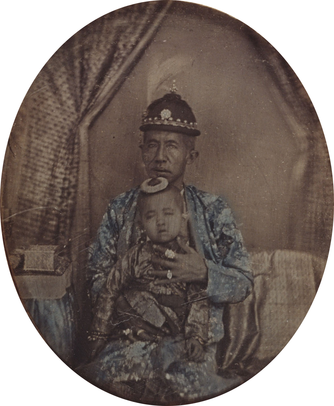 Daguerreotype Of King Mongkut And Daughter, 1861 - Half Dime 1795 (1168x1416), Png Download