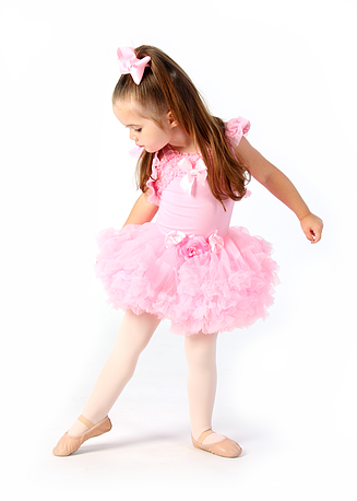 Pointe Shoe Fittings - Girl (327x458), Png Download