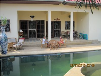 Nice House 2m From Pool - Villa (800x533), Png Download