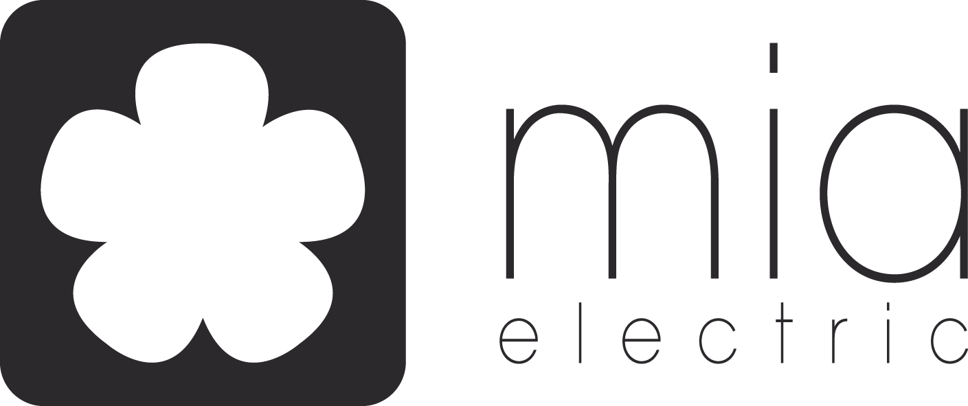 Logo Mia Electric Black - Bfdi Daisy (1409x591), Png Download