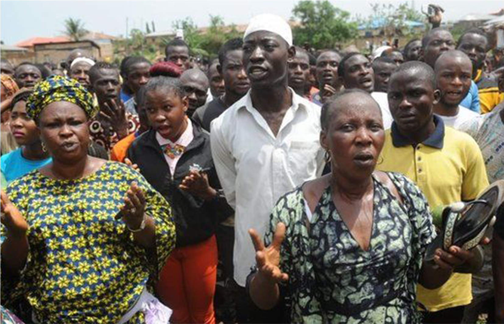 Angry Mob Almost Burn Man For Stealing (1654x1299), Png Download