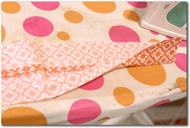 Take Two Strips To Make A Waistband - Skirt (648x432), Png Download