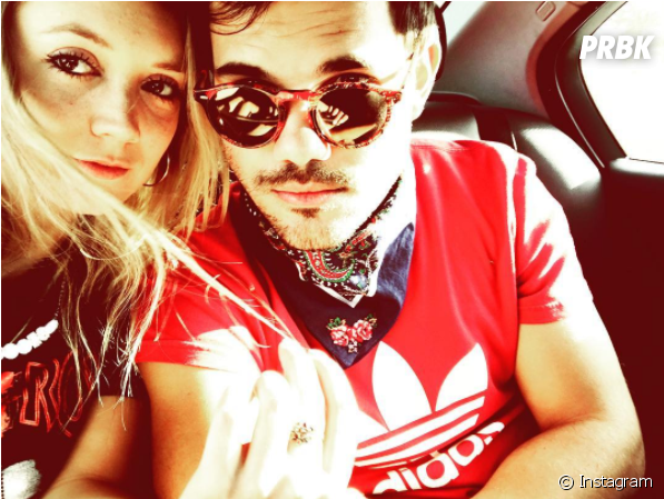 Taylor Lautner Et Billie Lourd Séparés Mais Toujours - Nasce O Filho De Eliana Arthur Bôscoli (624x600), Png Download