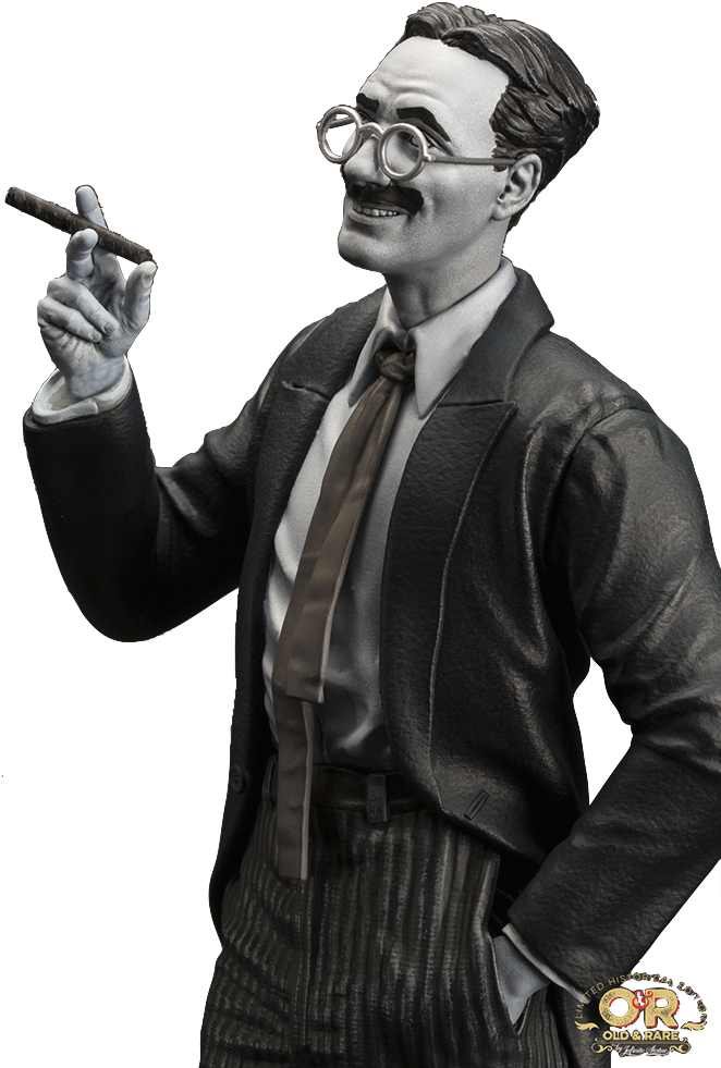 Infinite Statue Old & Rare Groucho Marx Statue - Groucho Marx Old & Rare Statue 26 Cm (667x1000), Png Download