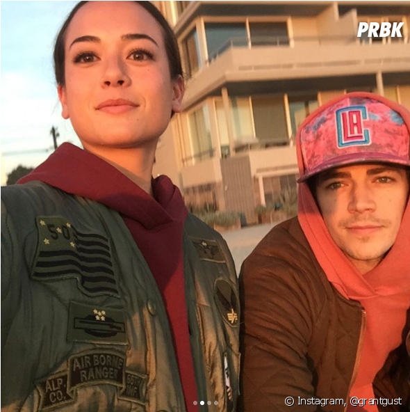Grant Gustin Et Andrea Thomas En Couple Depuis Environ - Thomas Grant Gustin Andrea Thoma (950x591), Png Download