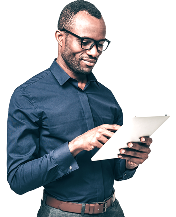 Homem Com Tablet Na Mão Fazendo Busca - Gentleman (354x436), Png Download