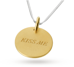 Amulette Gold Plated Engraved Kiss Me Disk Pendant - Mug (350x350), Png Download