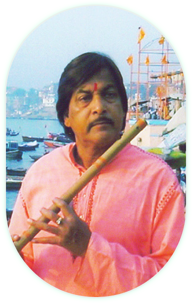 Pandit Bishu Roy Is, A Renowned Exponent Of Bansuri - Self-portrait (386x608), Png Download