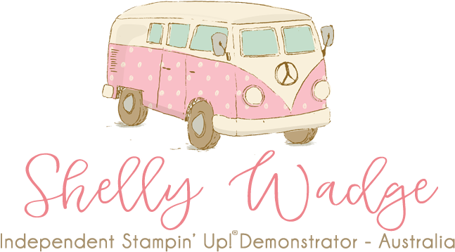 Hippy Van Butterflies Und Blüten-gold Große Wanduhr (1120x413), Png Download