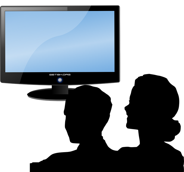 Couple Watching Tv Clipart (768x720), Png Download