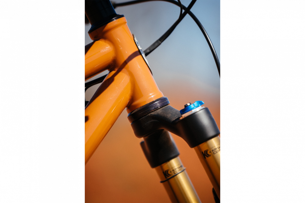 Bobby From Distric Bicycles Oklahoma Red Dirt Moots - Hybrid Bicycle (1000x667), Png Download