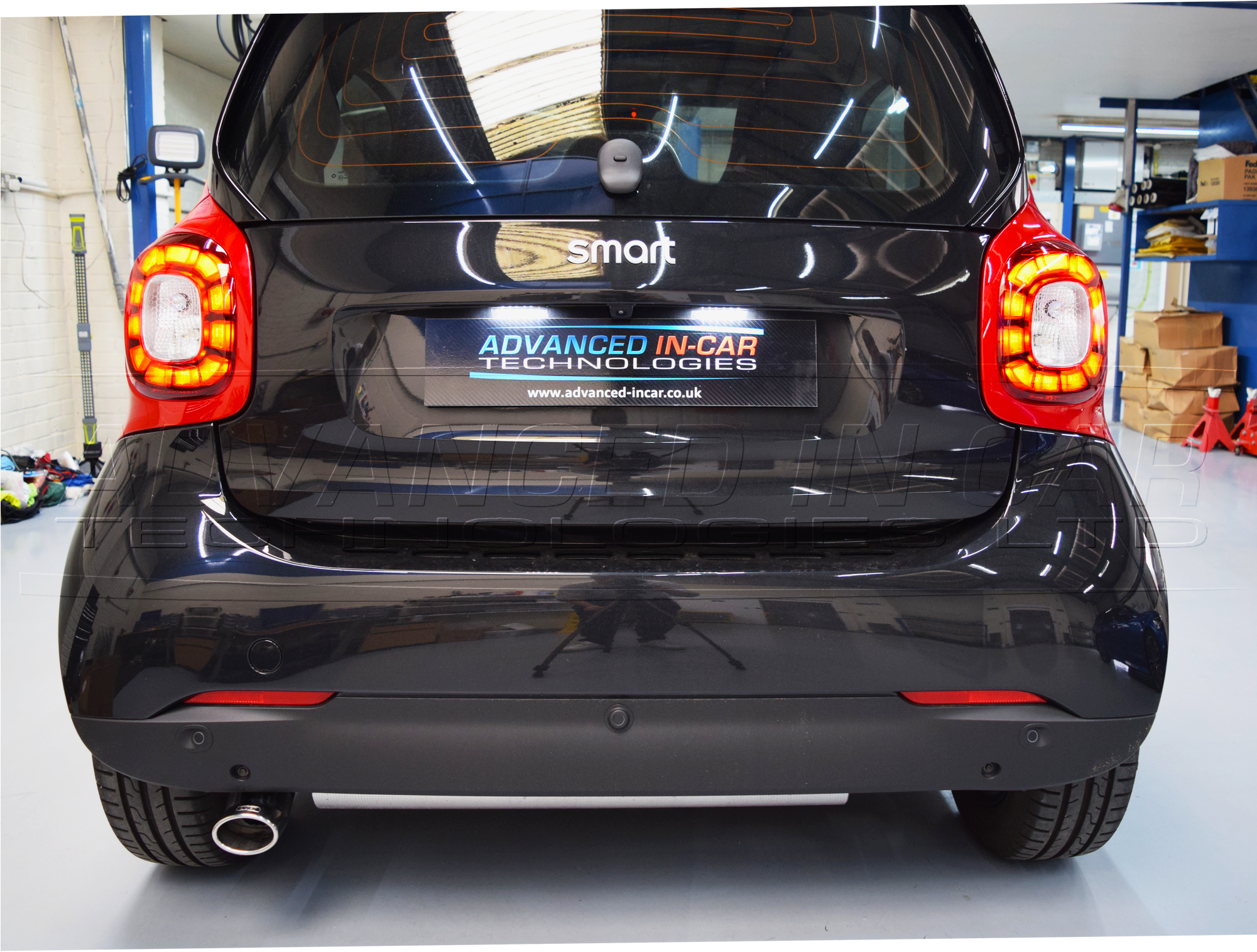 Smart 453 Led Rear Lights - Smart 453 Parking Sensors (2000x2000), Png Download