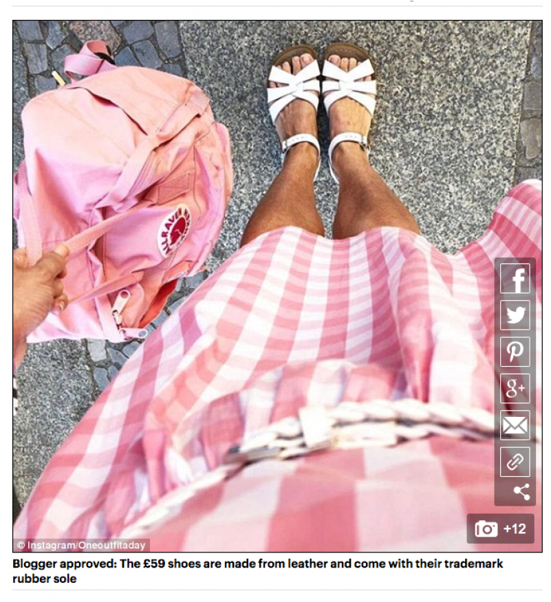 The Daily Mail - Shoe (800x1214), Png Download