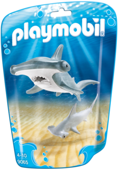 Hammerhead Shark With Baby - Playmobil Requin Marteau Et Son Petit (480x336), Png Download