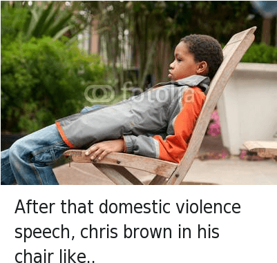 Chris Brown, Friends, And Growing Up - Slouch In Chair (400x400), Png Download