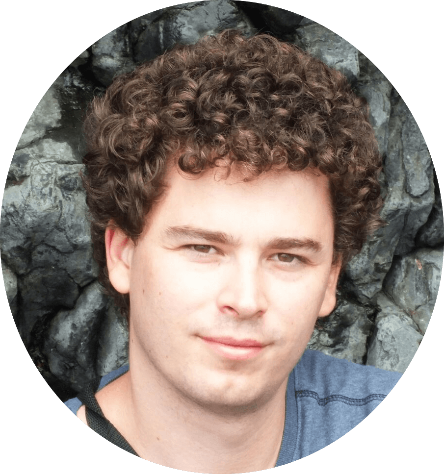 Emin Filip Follows Trends And Advances In Online Selling, - Emin (905x967), Png Download