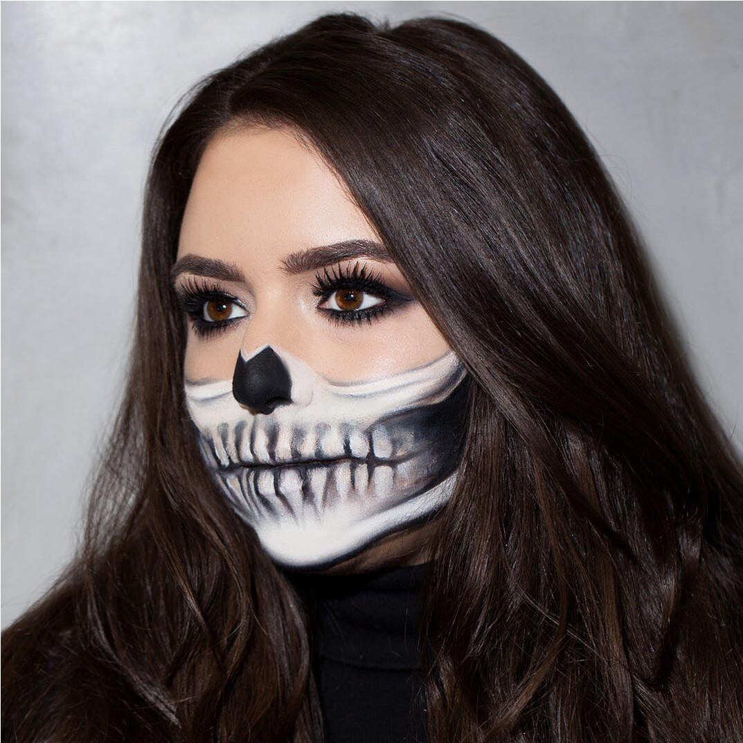 Maquillaje De Calavera Media Cara (1200x1200), Png Download