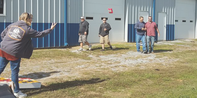2016 Cornhole 1 - Lawn (800x400), Png Download