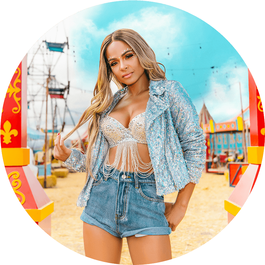 These Headline Acts Were Made For Play And Deserve - Lookbook (1160x1160), Png Download