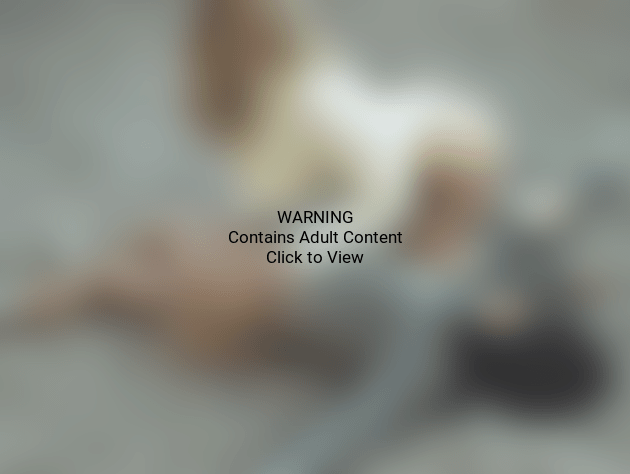 Kim And Khloe Kardashian Show Asses For Yeezy - Khloe Kardashian Nsfw 032c (630x474), Png Download