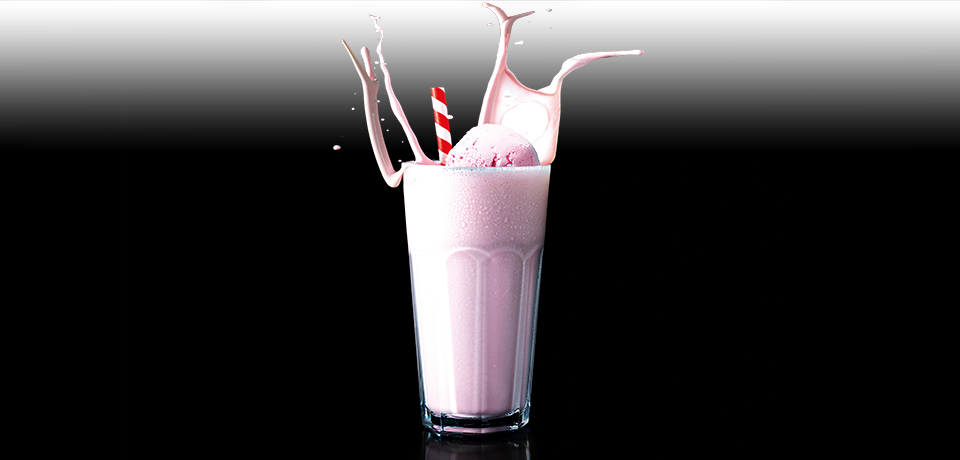 Strawberry Milkshake - Pizza Hut Bubblegum Milkshake (960x460), Png Download