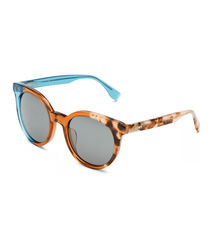 By The Way Sunglassesby The Way Cat-eye Sunglasses - Reflection (737x800), Png Download