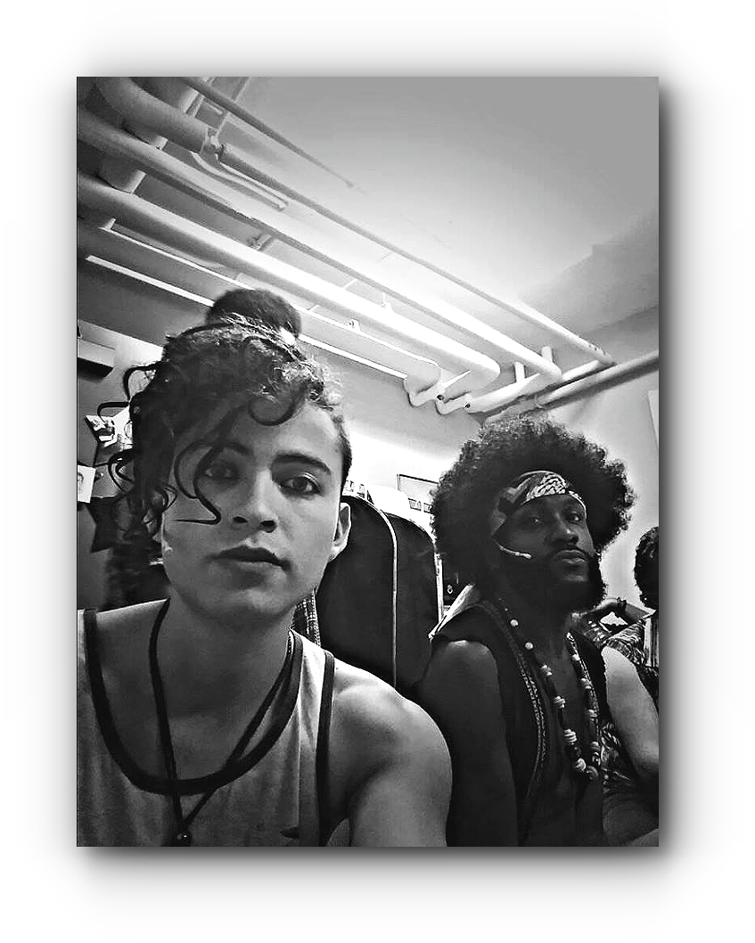 The Secret Of The Hair-raising Microphones - Snapshot (847x1058), Png Download