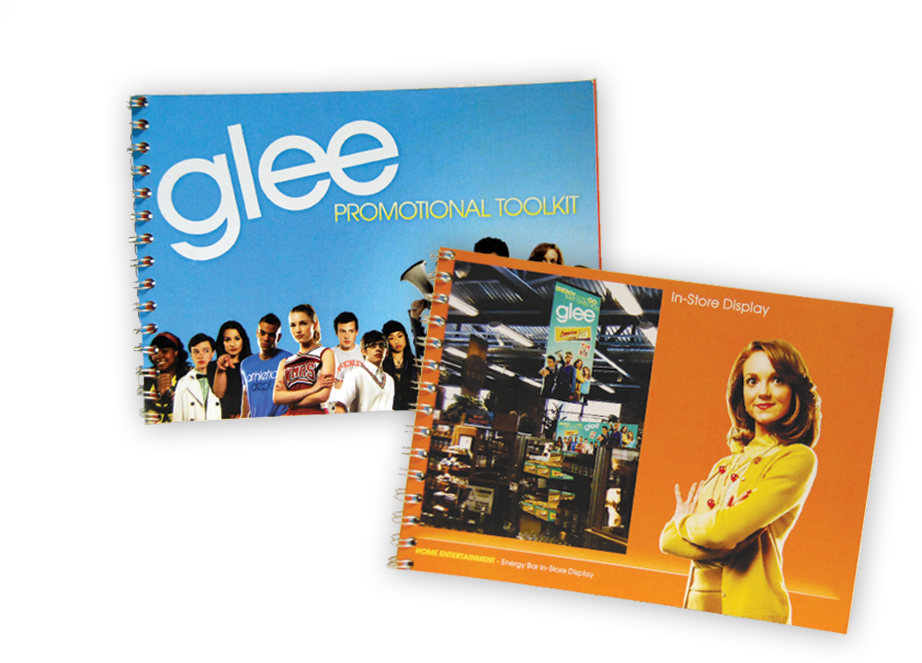 Glee - Another One Bites The Dust (987x700), Png Download