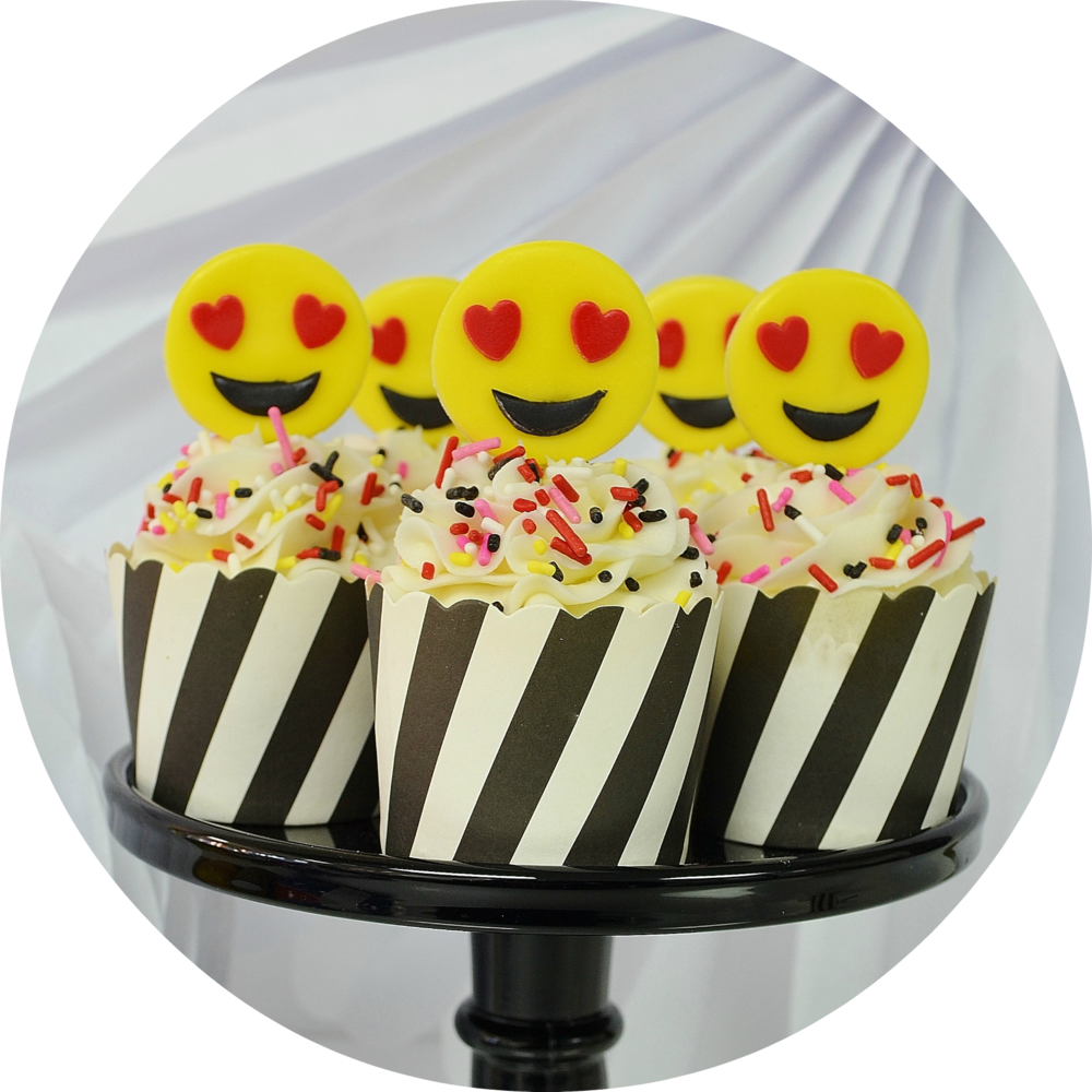 True Love Emoji Cupcake Toppers Sweet Cakes By Rebecca (1000x1000), Png Download