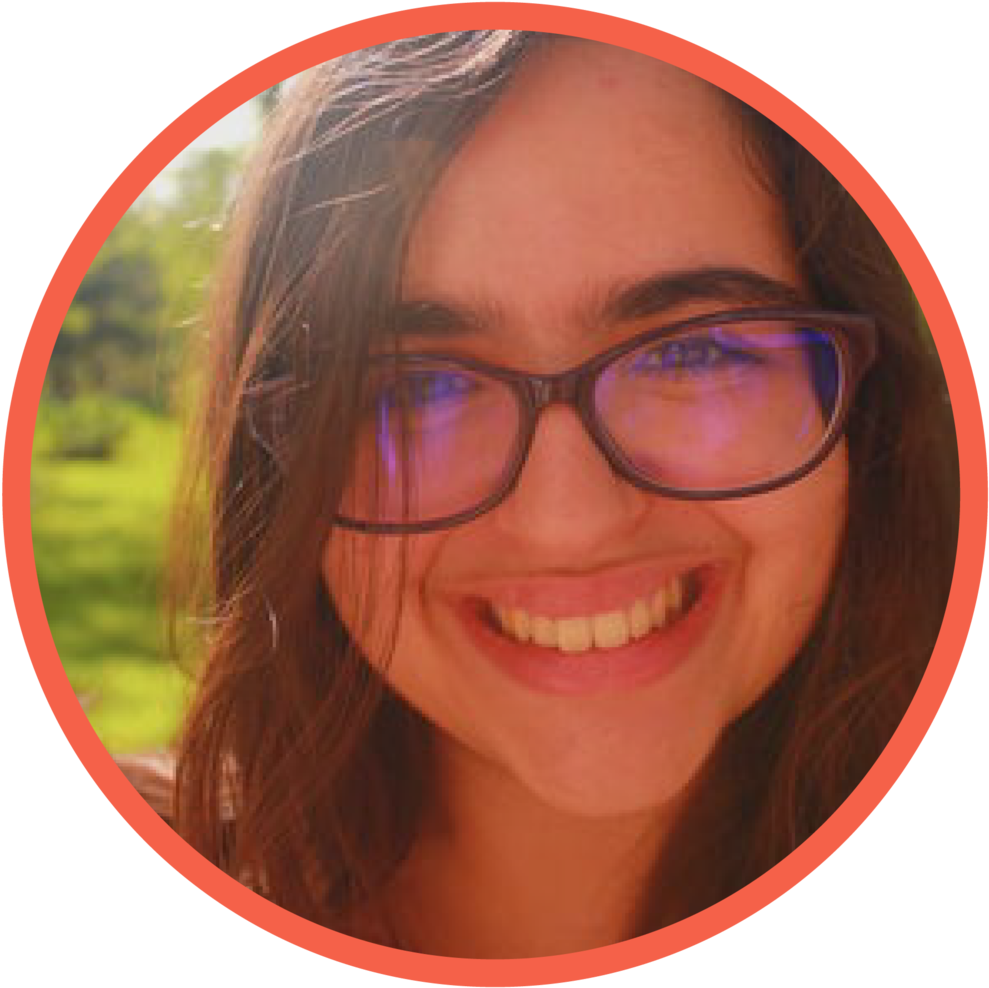 Staff Photos-06 - Viviana Prado Nunez (1000x999), Png Download