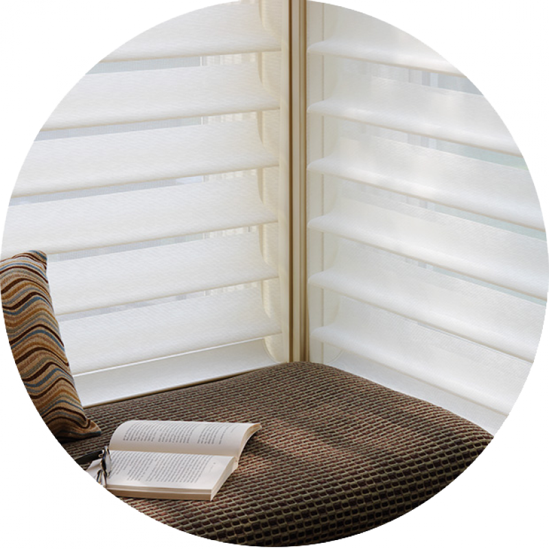 Hunter Douglas Silhouette (800x800), Png Download
