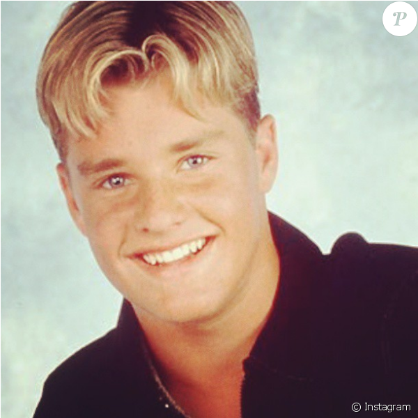 Image De La Série Papa Bricole , Qui Fit Le Succès - Zachery Ty Bryan (950x599), Png Download