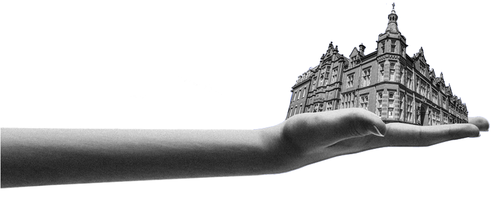 The Old Courts Arm Small - Hand (993x408), Png Download