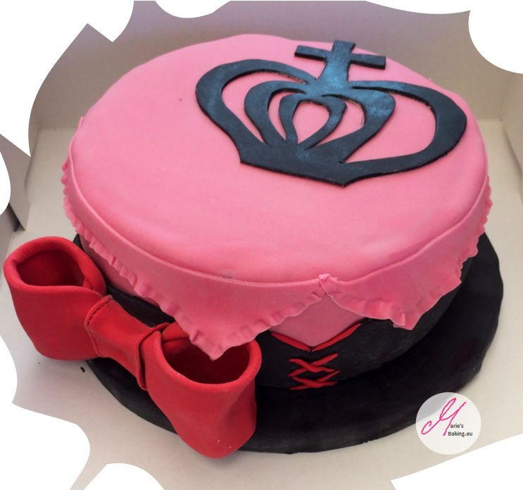 Manga-character Inspired Birthday Cake - Cake Decorating (743x696), Png Download