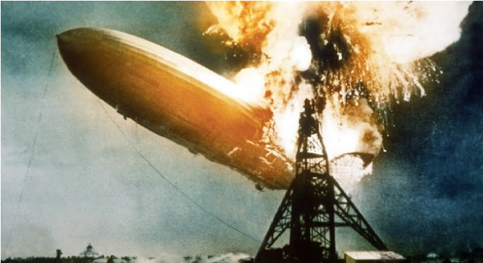 The Hindenburg Crash - Hindenburg Disaster (940x412), Png Download