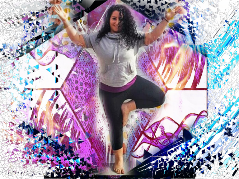 Please Be In Touch With Any Questions - Turn (768x575), Png Download