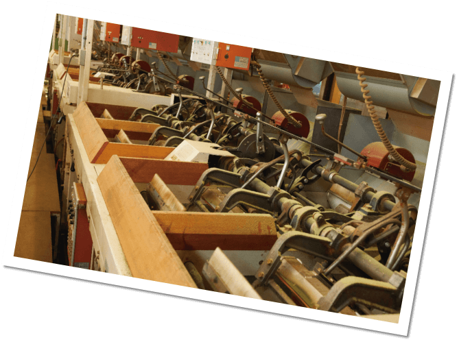 By Drying And Make The Tea Leaves Long And Thin By - Plywood (669x499), Png Download