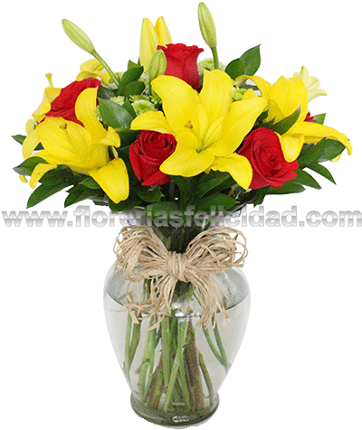 Florero Con Rosas Rojas Y Lilis Amarillas - Lilis Amarillas Con Rosas Rosas (600x574), Png Download
