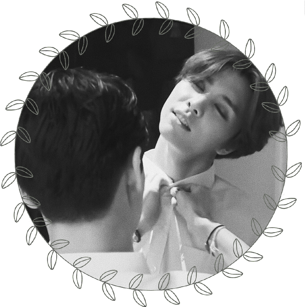 Mahogany - Circle (1041x1041), Png Download