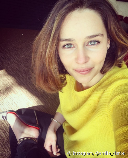 A Atriz Londrina Emilia Clarke É Conhecida Por Seus - Emilia Clarke Instagram (790x569), Png Download