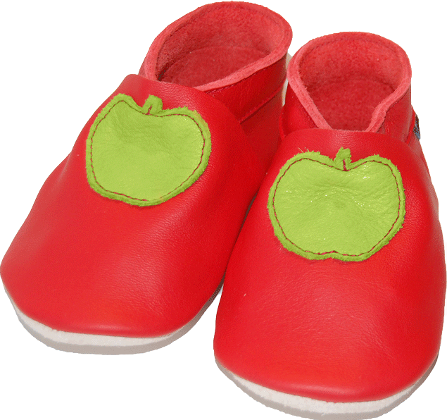 Baby Shoes Apple - Sneakers (635x596), Png Download