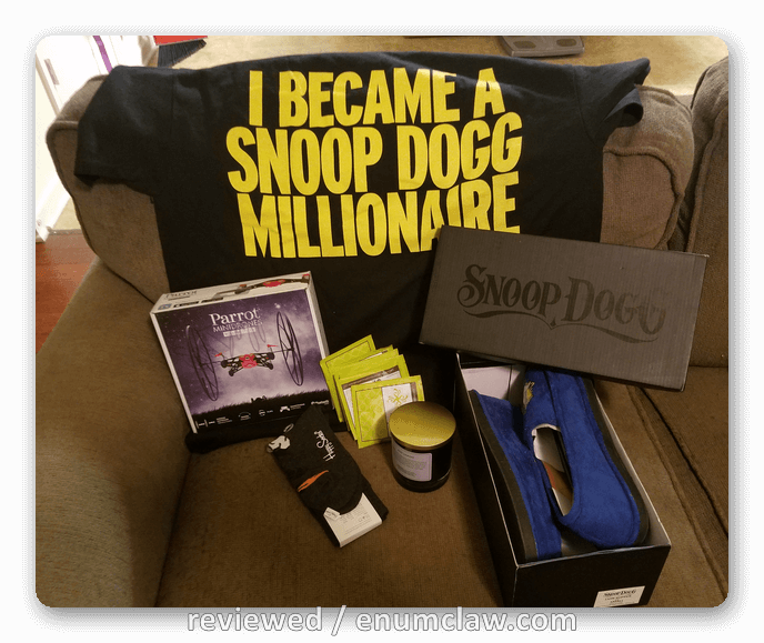 She Got A Shirt That Said Snoop Dog Millionaire, Snoop - 2018 Reddit Secret Santa Gifts (688x579), Png Download