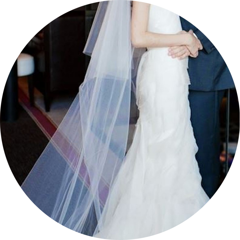 Jules V - - Used Vera Wang Farrah (792x792), Png Download