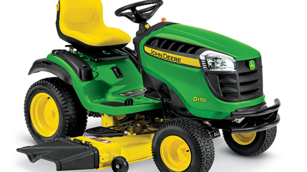 John Deere Recalls Lawn Tractors Over Faulty Brake - E 180 John Deere (1240x698), Png Download