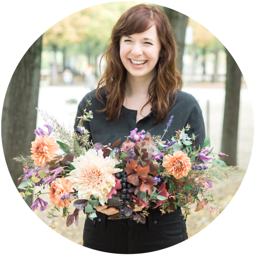 Ml Paris Circle Crop - Bouquet (1000x1000), Png Download