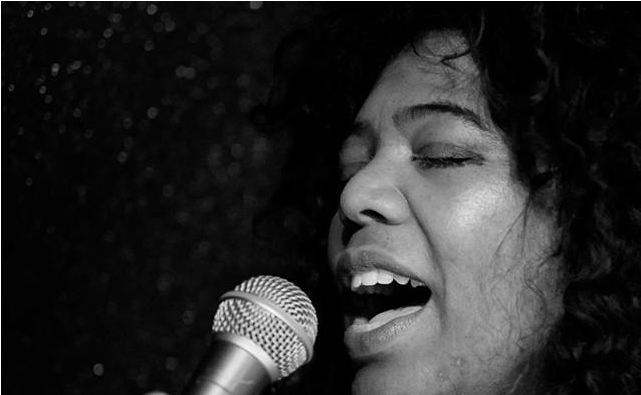 Singing (960x394), Png Download