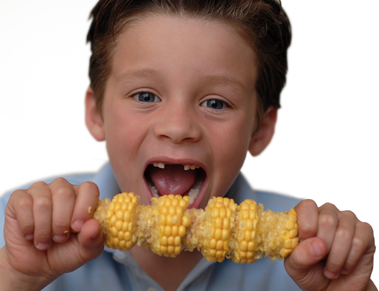It's Free - Missing Teeth Eating Corn (780x600), Png Download