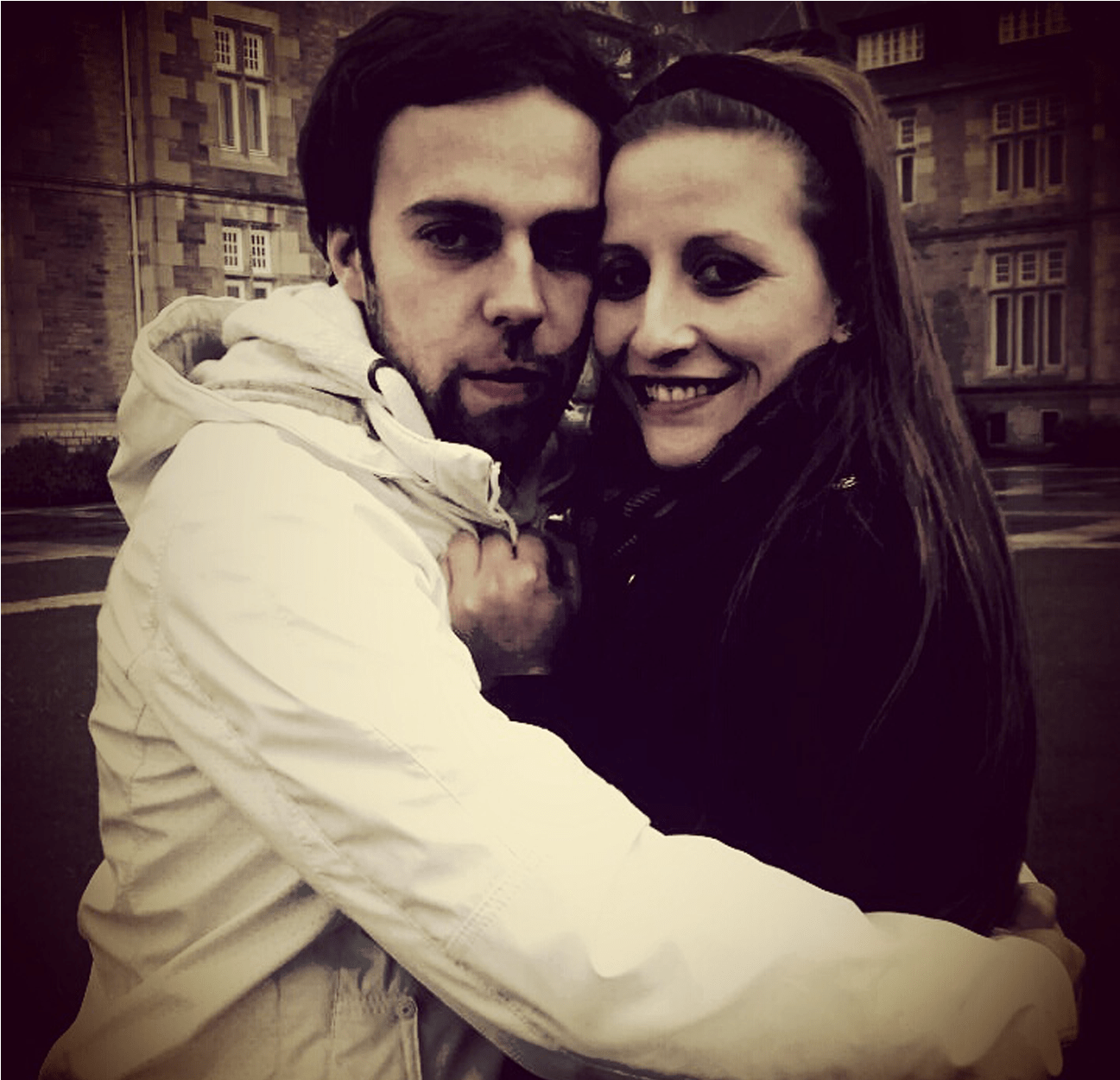 Concurso De Novios Ourense - Hug (2000x1250), Png Download